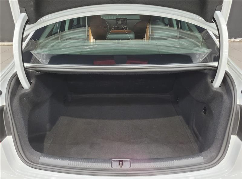 Audi-A3-1.4 TFSI Sedan Attraction 16V