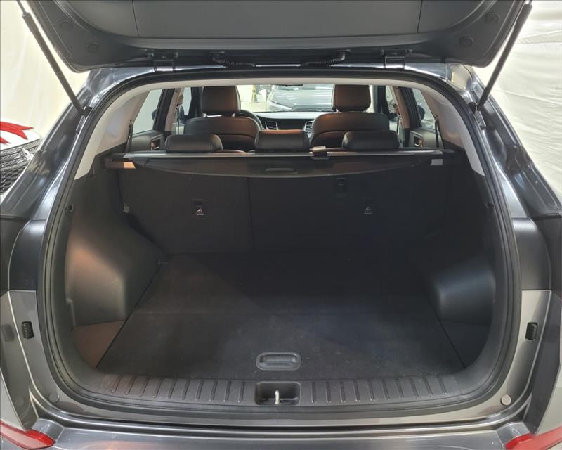 Hyundai-TUCSON-1.6 16V T-gdi GL Ecoshift