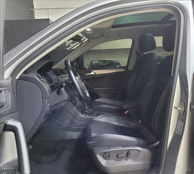Volkswagen-TIGUAN-1.4 250 TSI Allspace Comfortline
