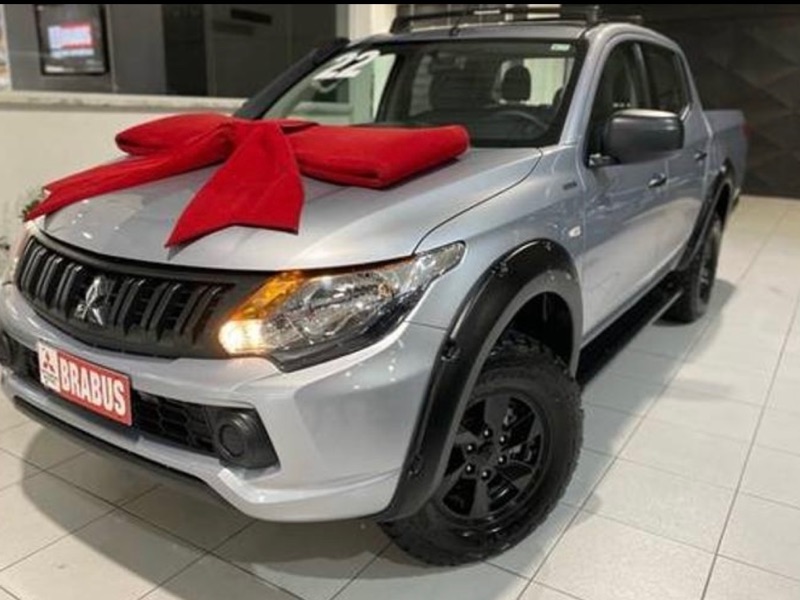 L200 TRITON 2.4 16V Turbo Outdoor GLX CD 4X4 L200 TRITON 2.4 16V Turbo Outdoor GLX CD 4X4