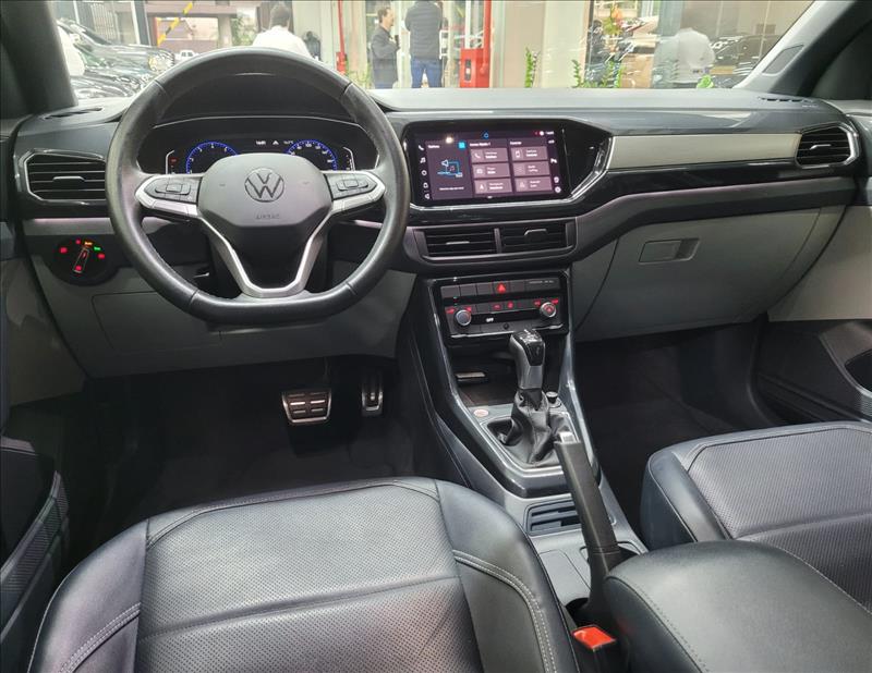 VW - Volkswagen-T-CROSS-1.4 250 TSI Highline