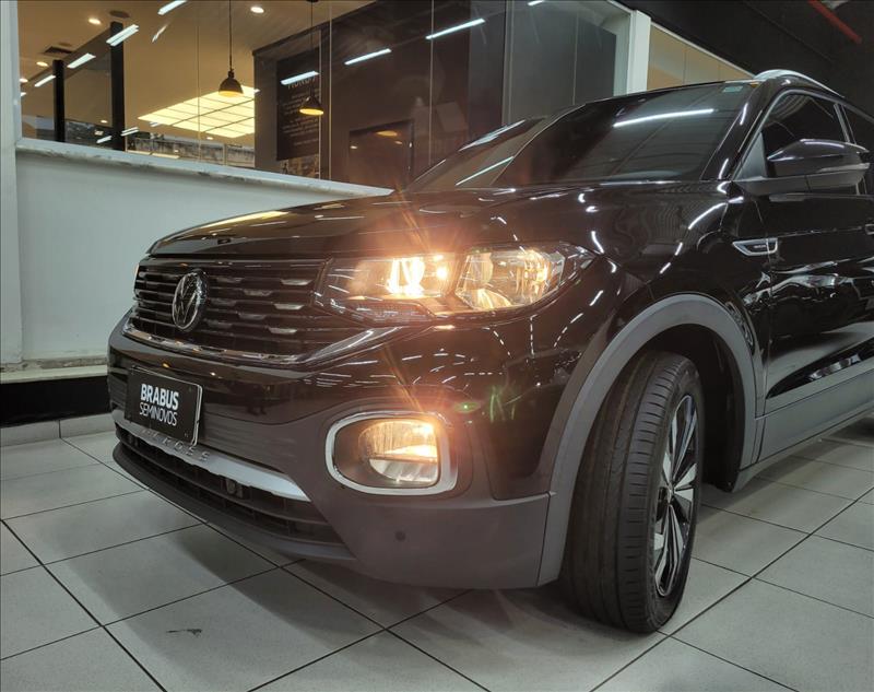 VW - Volkswagen-T-CROSS-1.4 250 TSI Highline