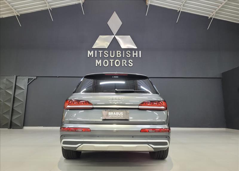 Audi-Q7-3.0 55 TFSI Performance Quattro