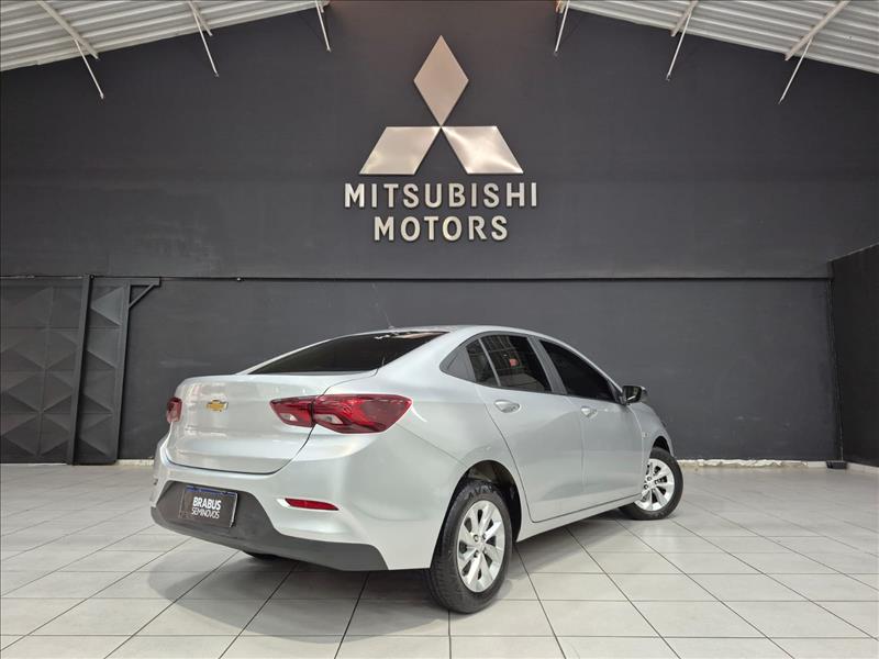 GM - Chevrolet-ONIX-1.0 Turbo Plus LT