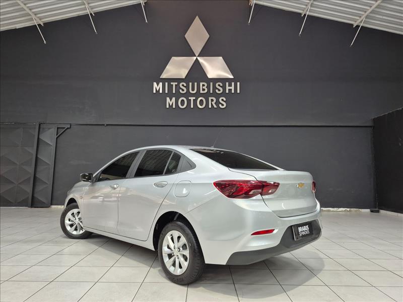 GM - Chevrolet-ONIX-1.0 Turbo Plus LT