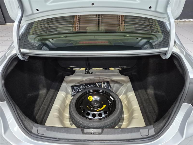 GM - Chevrolet-ONIX-1.0 Turbo Plus LT