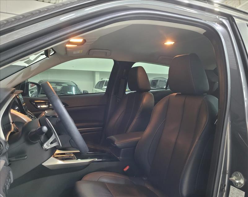 Mitsubishi-ECLIPSE CROSS-1.5 Mivec Turbo HPE