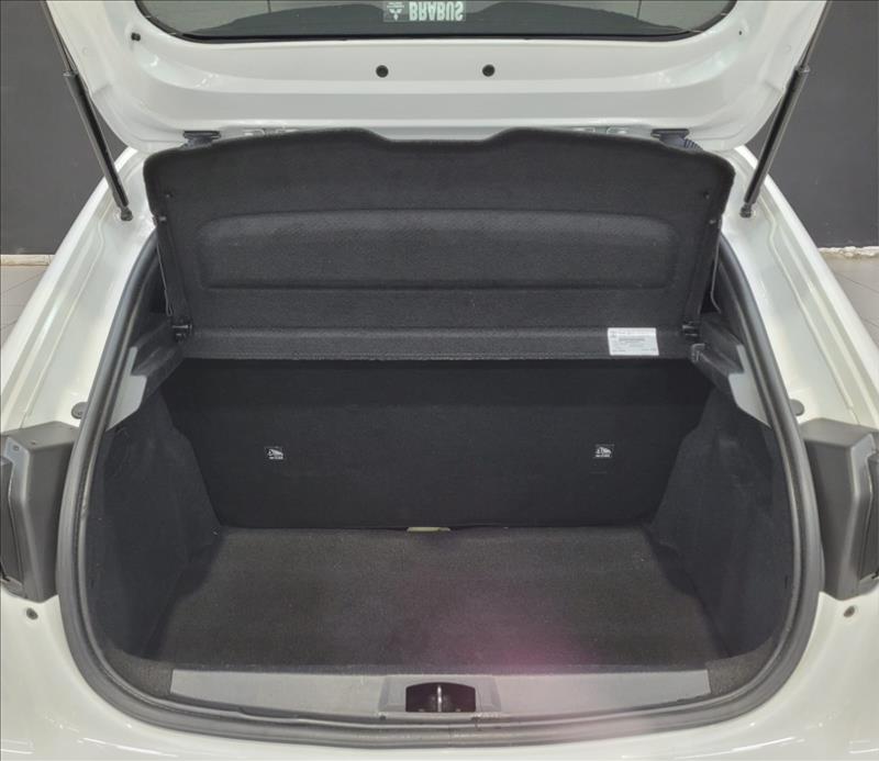 Peugeot-208-1.0 Firefly Like