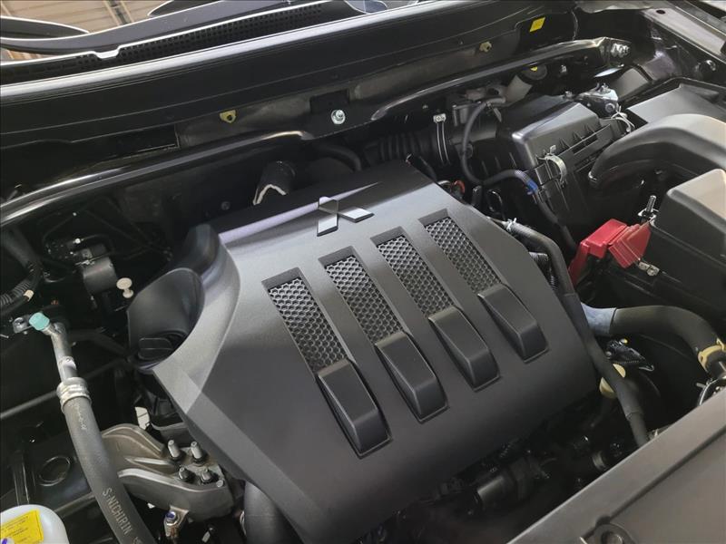 Mitsubishi-ECLIPSE CROSS-1.5 Mivec Turbo Hpe-s S-awc