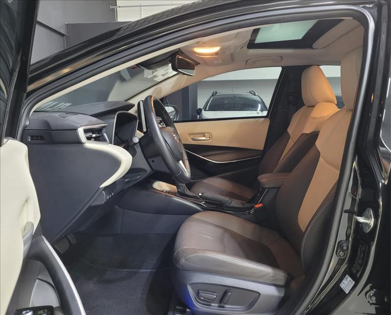 Toyota-COROLLA-1.8 VVT-I Hybrid Altis Premium