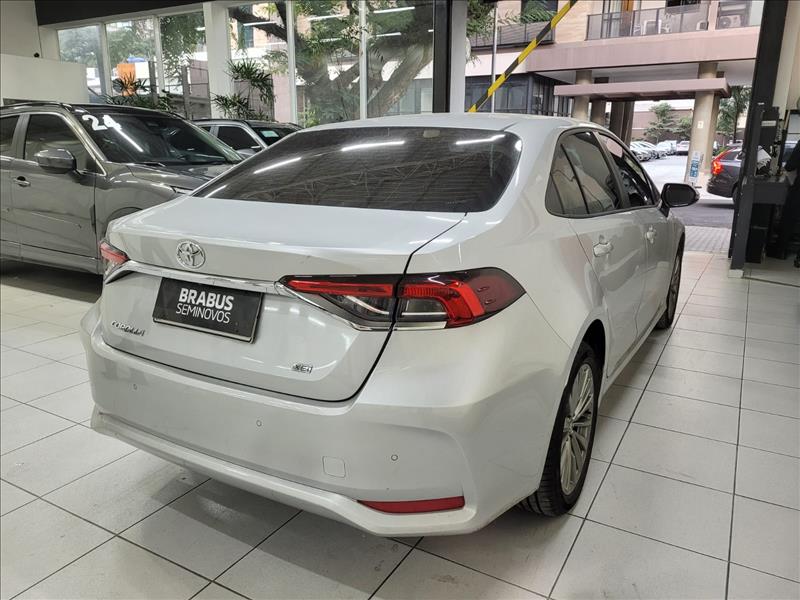 Toyota-COROLLA-2.0 Vvt-ie XEI
