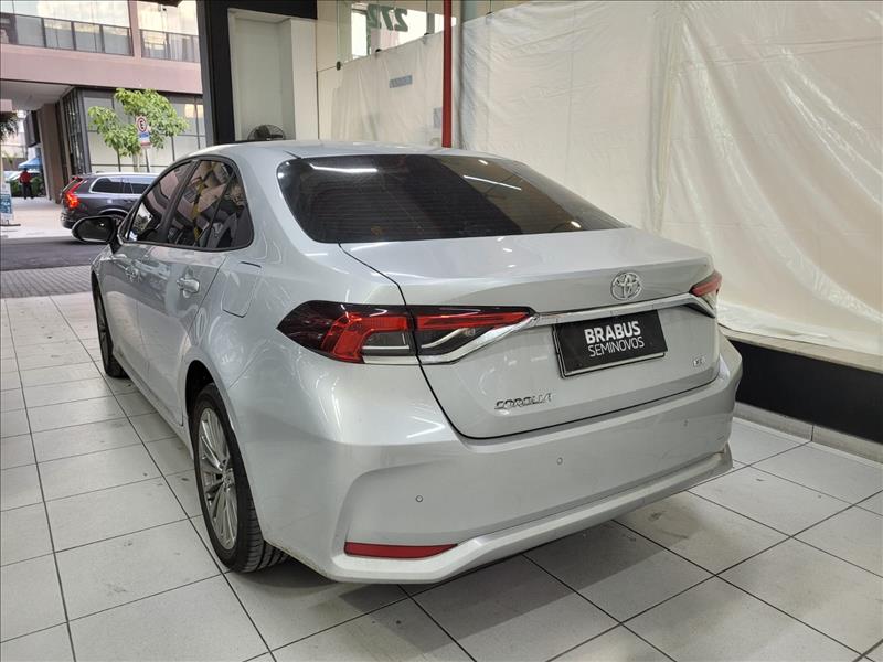 Toyota-COROLLA-2.0 Vvt-ie XEI