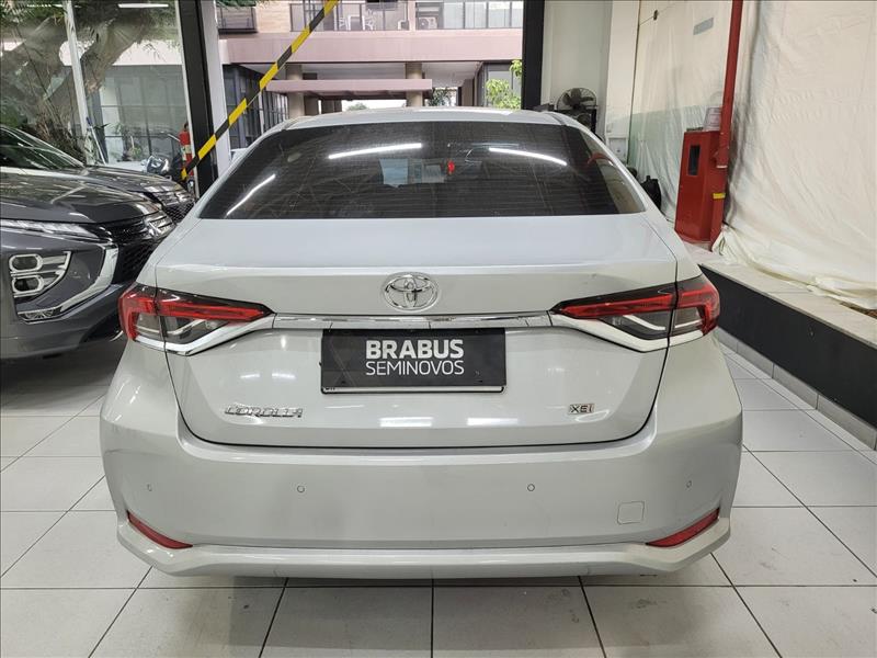 Toyota-COROLLA-2.0 Vvt-ie XEI