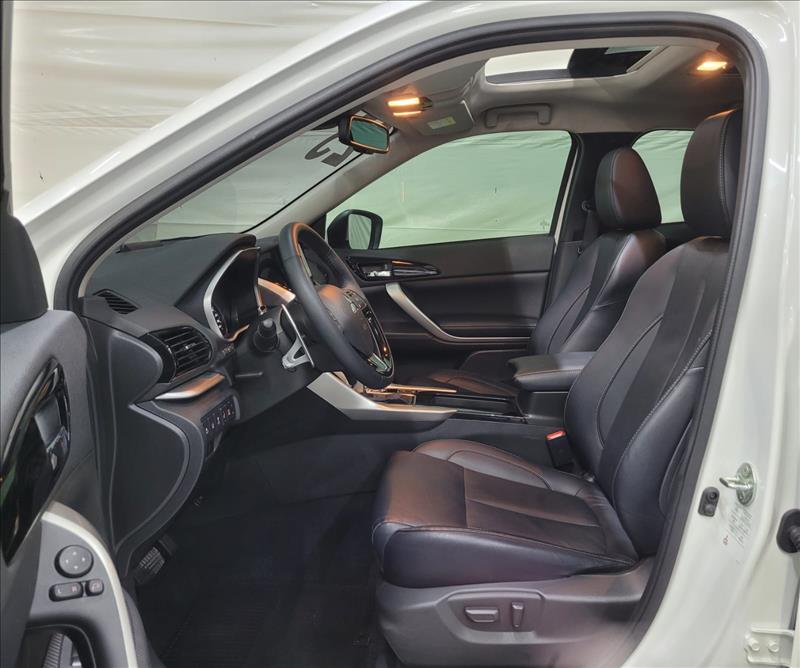 Mitsubishi-ECLIPSE CROSS-1.5 Mivec Turbo Hpe-s S-awc