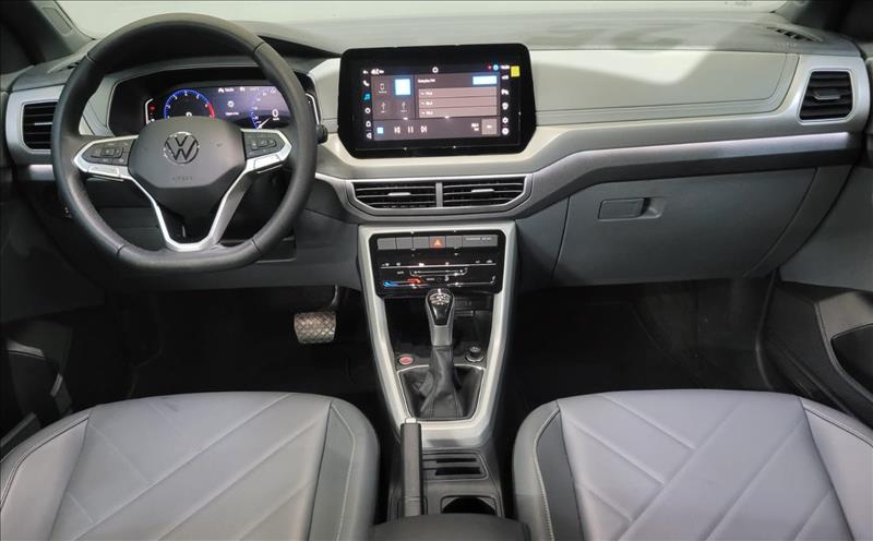 VW - Volkswagen-T-CROSS-1.0 200 TSI Comfortline