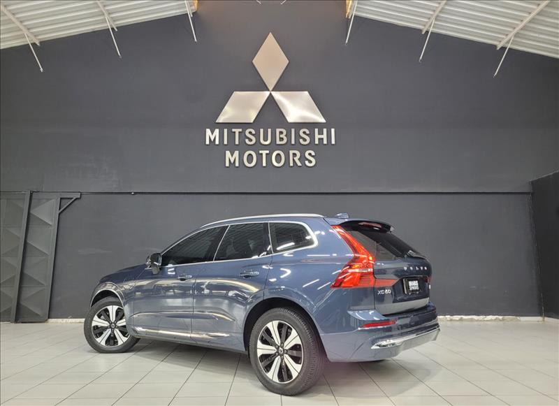 Volvo-XC60-2.0 T8 Recharge Plus AWD Geartronic