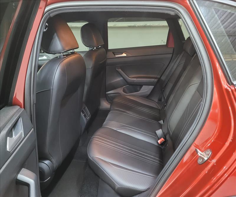 Volkswagen-NIVUS-1.0 200 TSI Highline