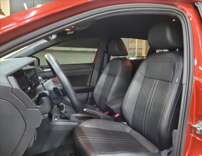Volkswagen-NIVUS-1.0 200 TSI Highline