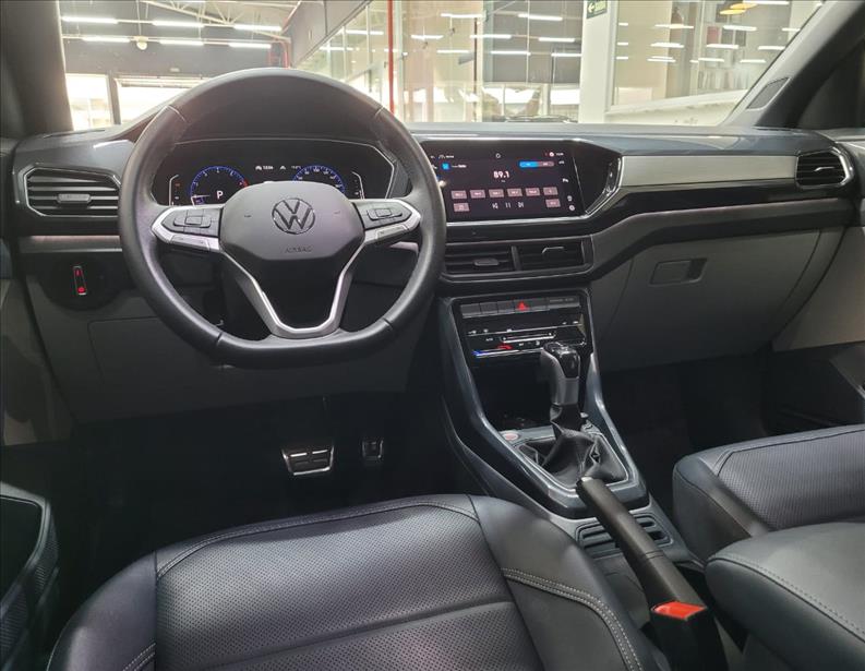 VW - Volkswagen-T-CROSS-1.4 250 TSI Highline