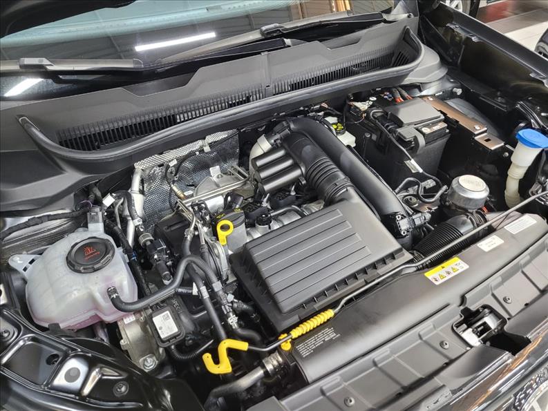 VW - Volkswagen-T-CROSS-1.4 250 TSI Highline