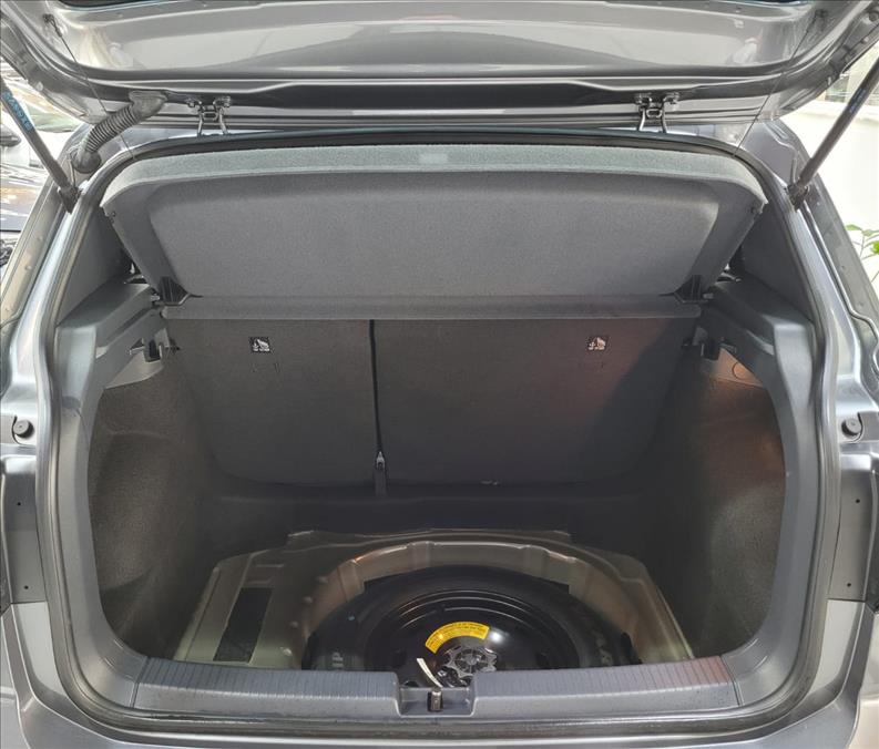 VW - Volkswagen-T-CROSS-1.4 250 TSI Highline