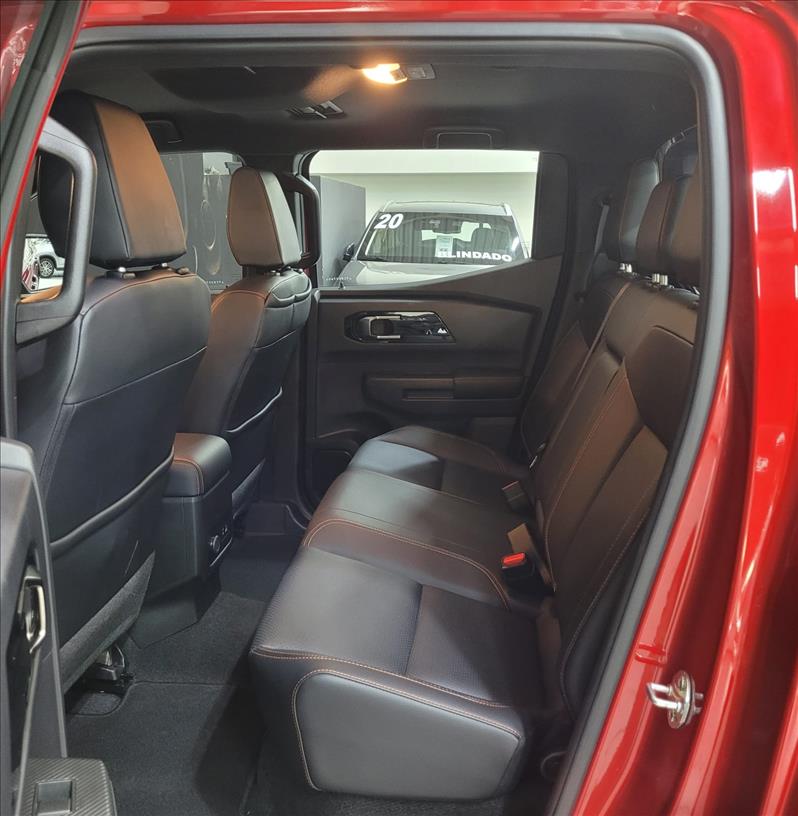 Mitsubishi-TRITON-2.4 Biturbo CD Katana 4X4