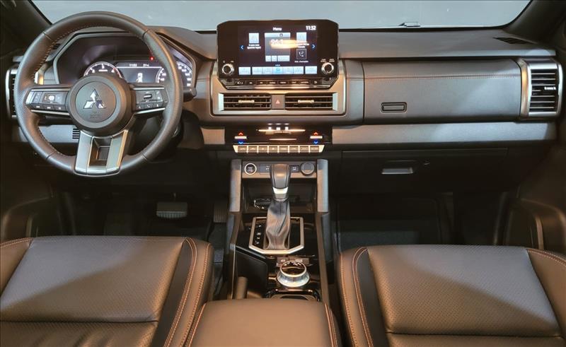 Mitsubishi-TRITON-2.4 Biturbo CD Katana 4X4