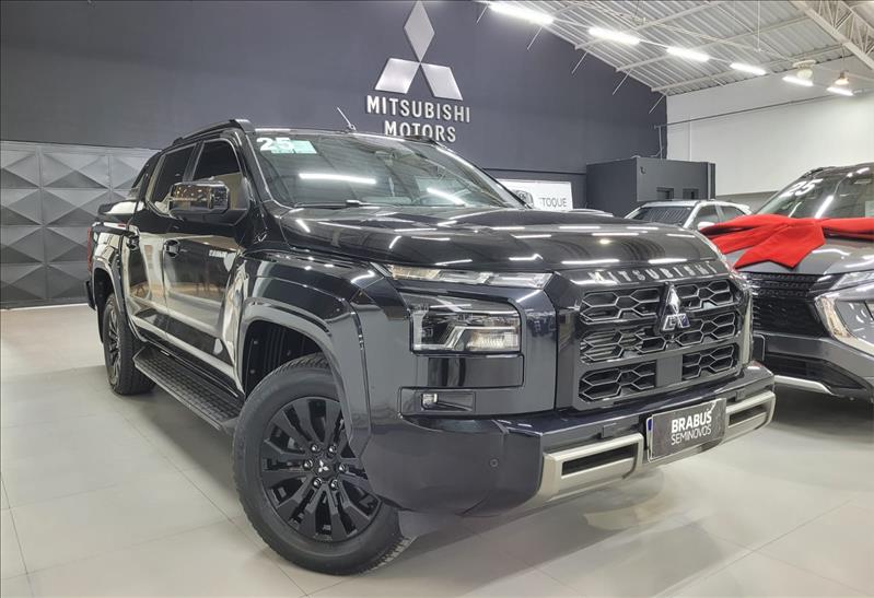 Mitsubishi-TRITON-2.4 Biturbo CD Katana 4X4