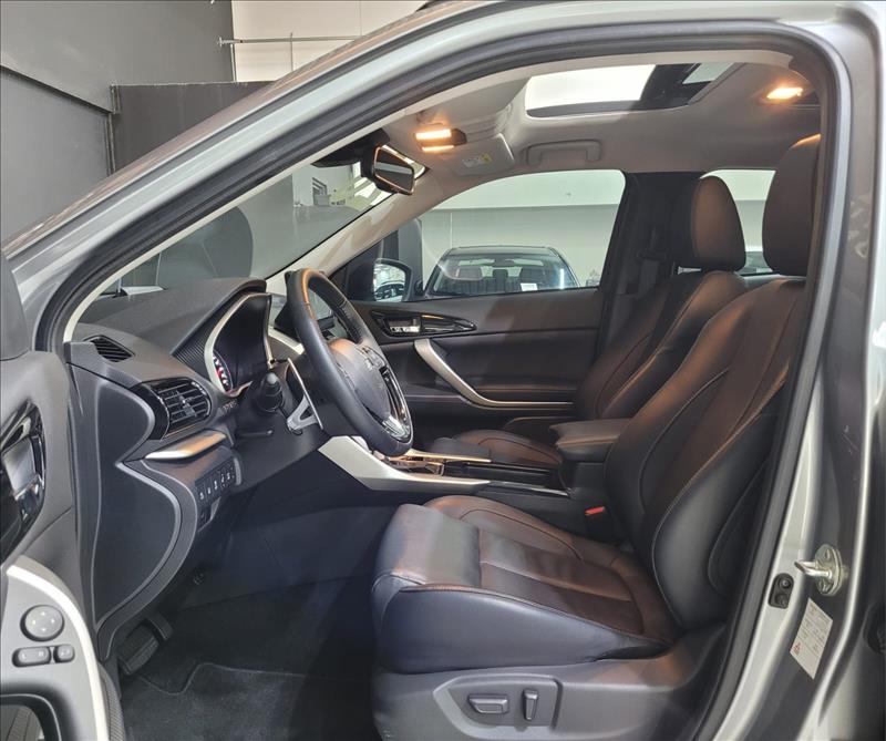 Mitsubishi-ECLIPSE CROSS-1.5 Mivec Turbo Hpe-s