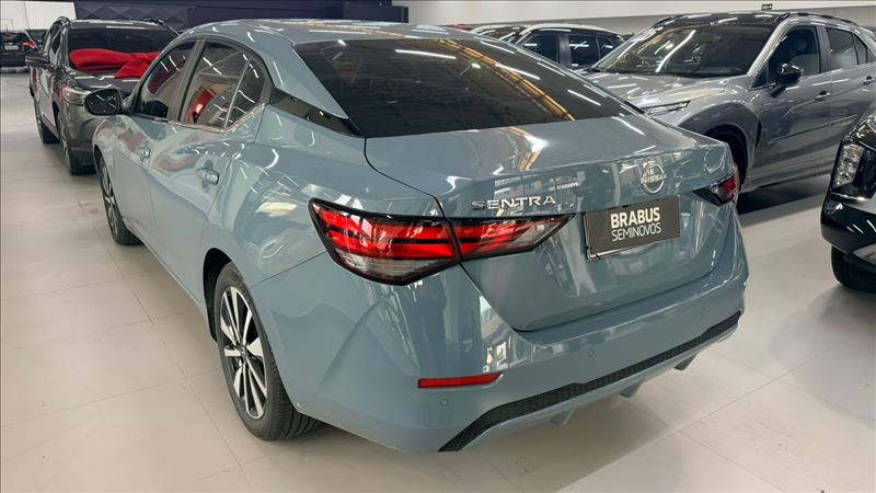 Nissan-SENTRA-2.0 16V Advance