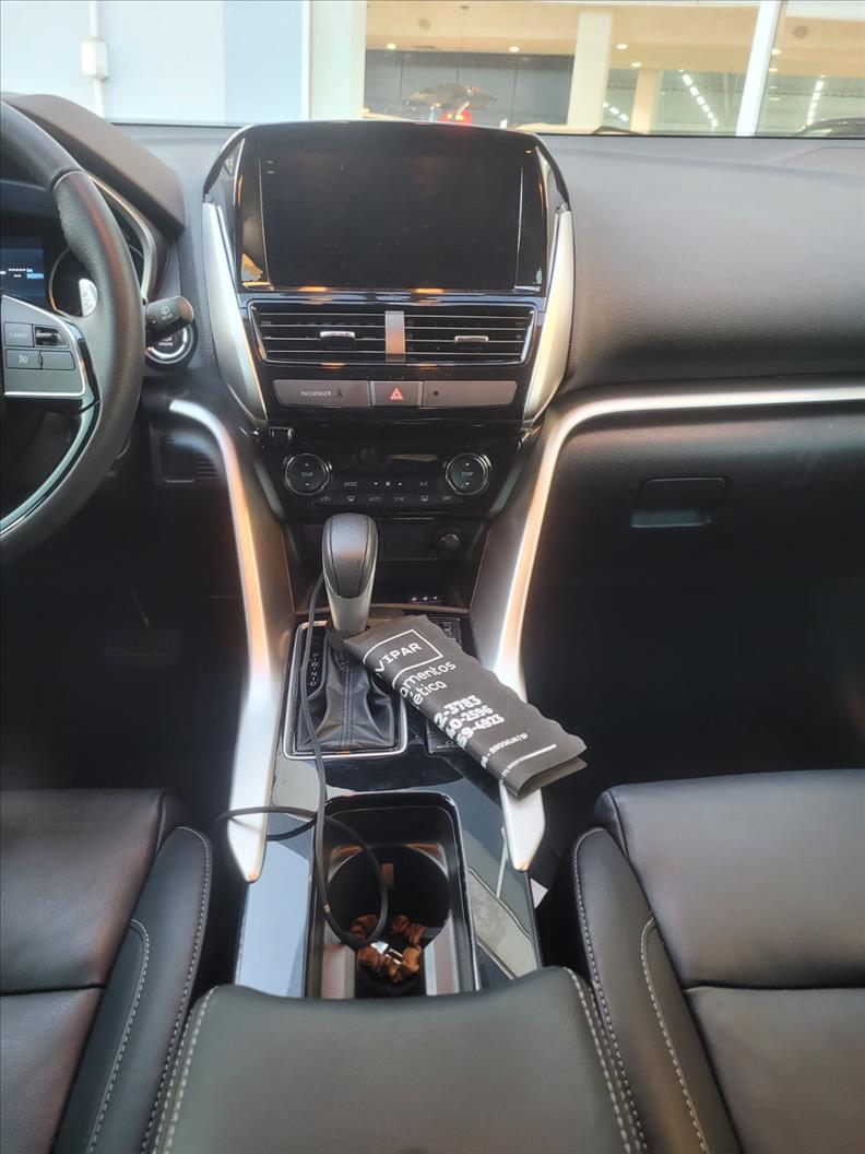 Mitsubishi-ECLIPSE CROSS-1.5 Mivec Turbo HPE