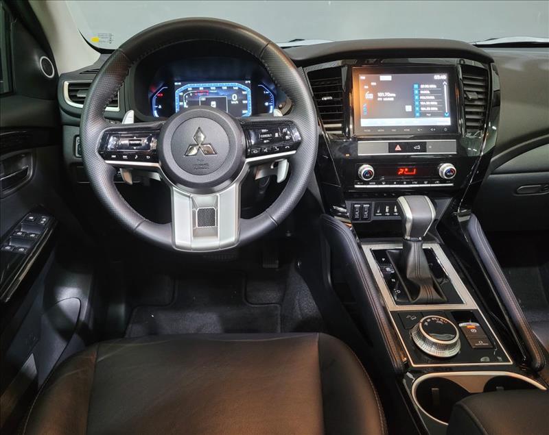 Mitsubishi-PAJERO SPORT-2.4 16V Mivec Turbo Legend AWD