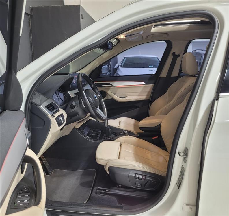 BMW-X1-2.0 16V Turbo Activeflex Sdrive20i X-line