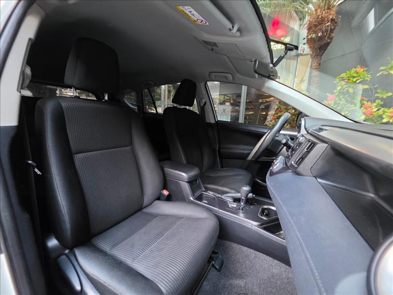 Toyota-RAV4-2.0 16V
