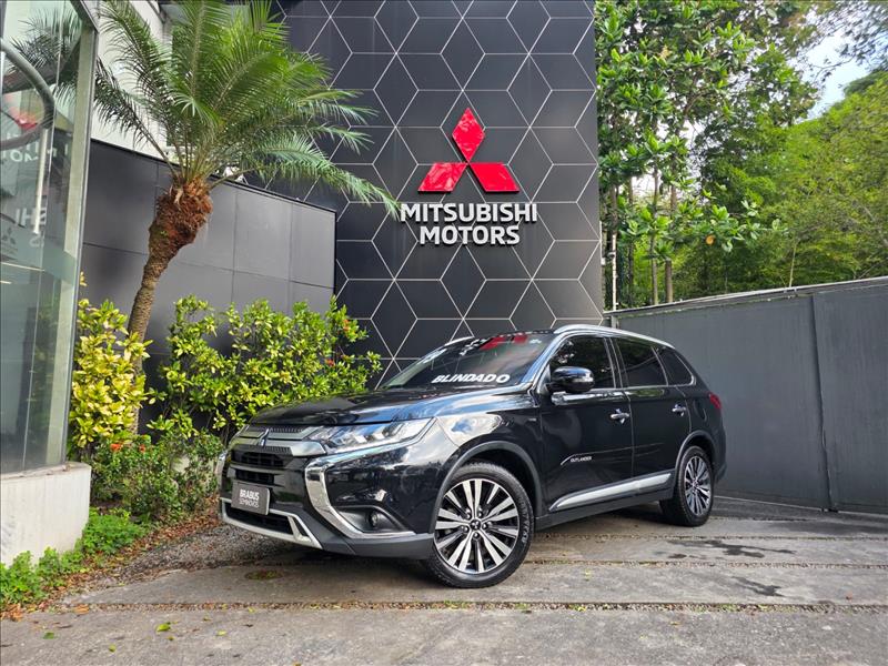 Mitsubishi-OUTLANDER-3.0 Mivec V6 Hpe-s AWD