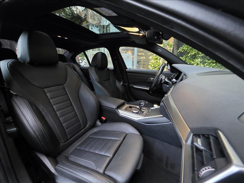 BMW-330E-2.0 16V Turbo M Sport