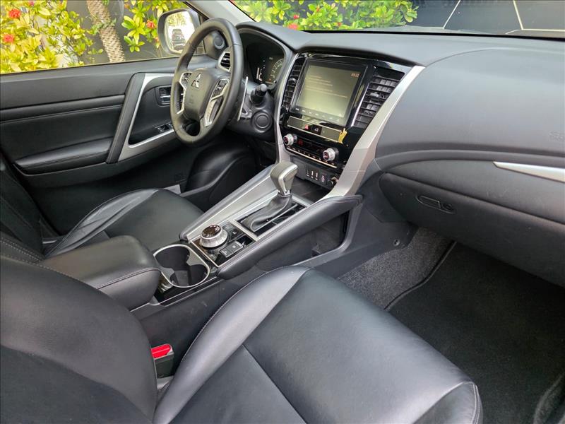 Mitsubishi-PAJERO SPORT-2.4 16V Mivec Turbo Hpe-s AWD