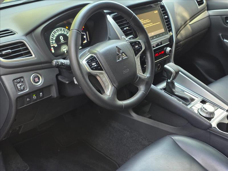 Mitsubishi-PAJERO SPORT-2.4 16V Mivec Turbo Hpe-s AWD