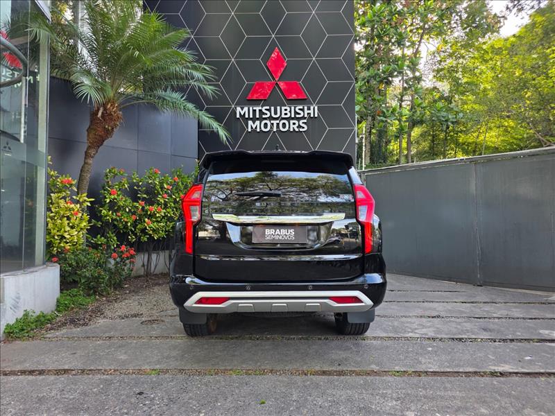 Mitsubishi-PAJERO SPORT-2.4 16V Mivec Turbo Hpe-s AWD
