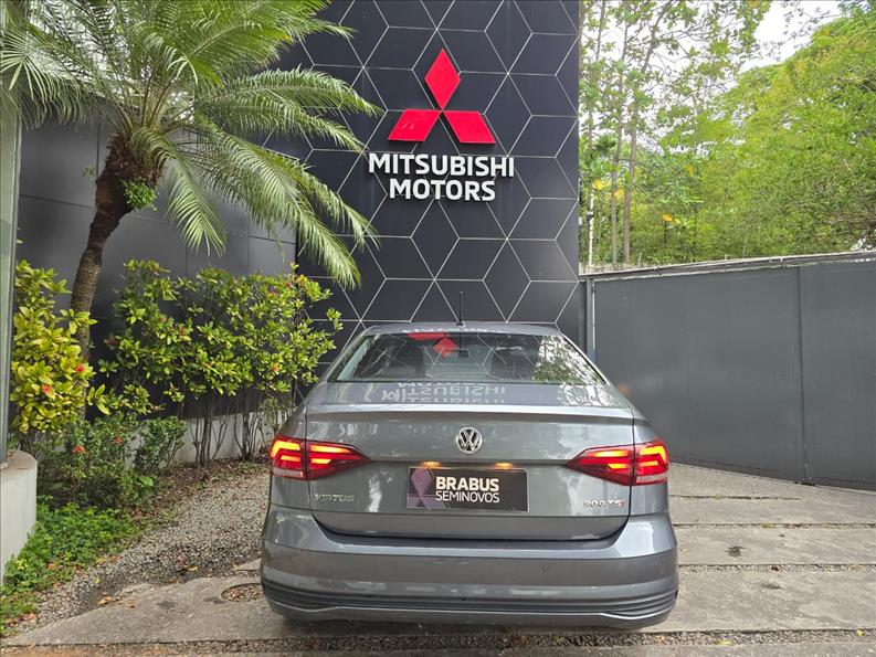 VW - Volkswagen-VIRTUS-1.0 200 TSI Comfortline