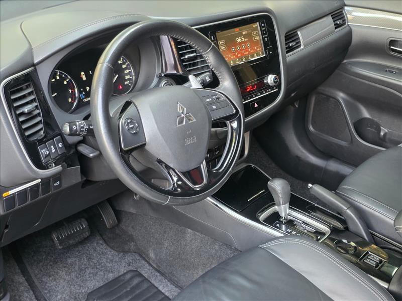 Mitsubishi-OUTLANDER-2.0 Mivec HPE