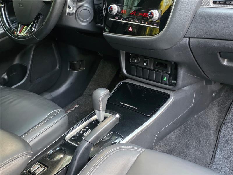 Mitsubishi-OUTLANDER-2.0 Mivec HPE