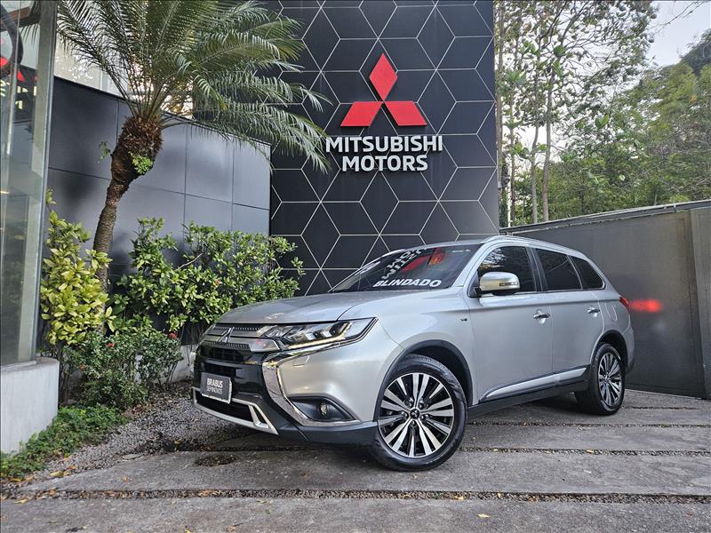 3.0 Mivec V6 Hpe-s AWD