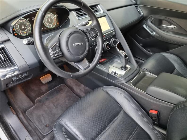 E-PACE 2.0 16V P250 S AWD E-PACE 2.0 16V P250 S AWD