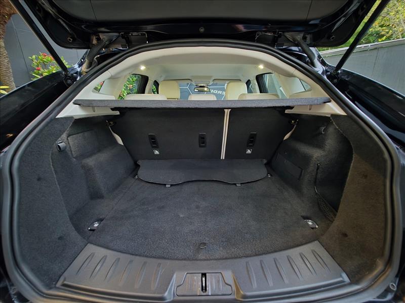 Jaguar-E-PACE-2.0 16V P250 Turbo S AWD