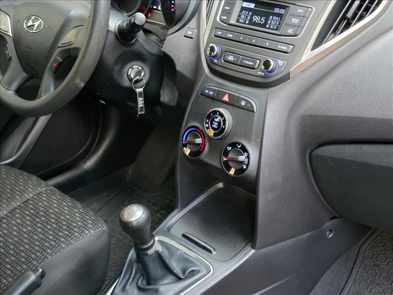 Hyundai-HB20-1.0 Unique 12V