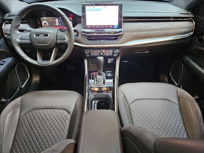 Jeep-COMMANDER-1.3 T270 Turbo Overland