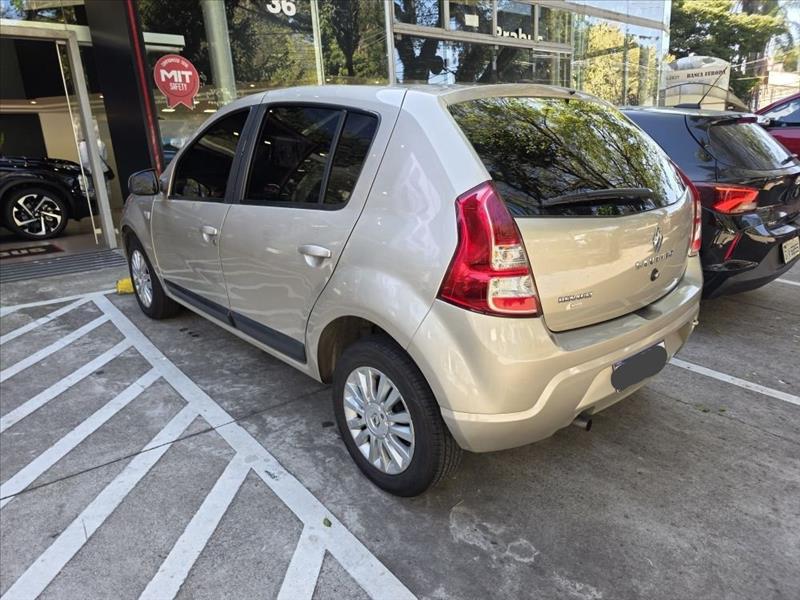 Renault-SANDERO-1.6 Privilége 8V