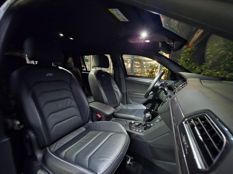 Volkswagen-TIGUAN-2.0 350 TSI Allspace R-line 4motion