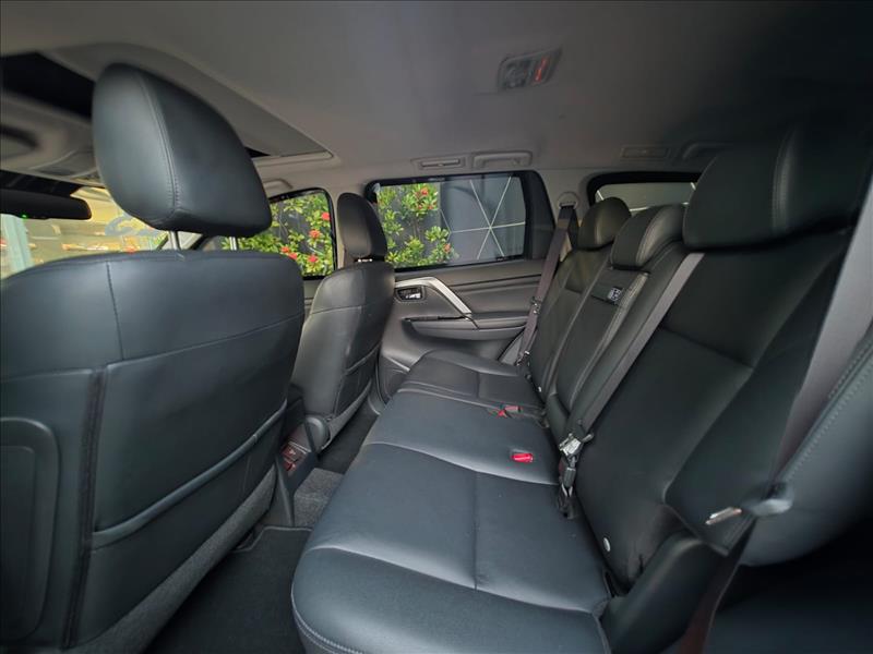 Mitsubishi-PAJERO SPORT-2.4 16V Mivec Turbo Hpe-s AWD